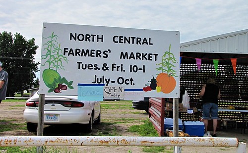 sign nebraska farmersmarket ainsworth