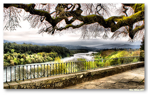 portugal rio river geotagged view vista minho monção geo:lat=4207972646875495 geo:lon=8481619846557578