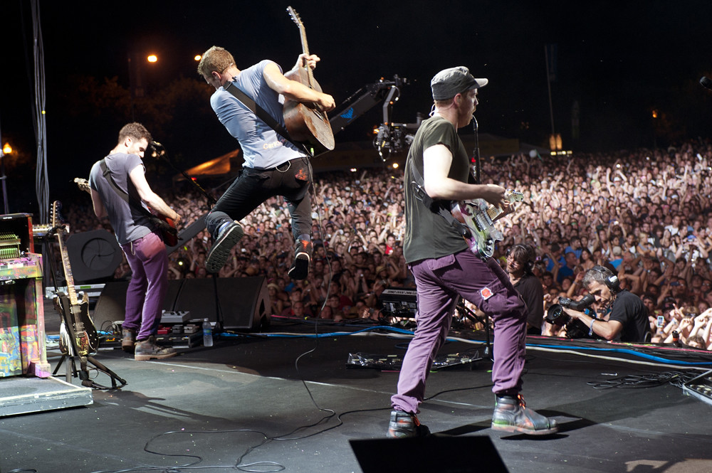 6 Songs That Illustrate The 18-Year Awesomeness of Coldplay