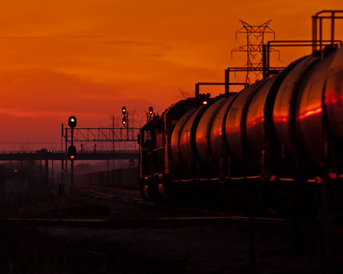 railroad sunset train clinton iowa unionpacific pentaxk100d tamronsp180mmf25ldif