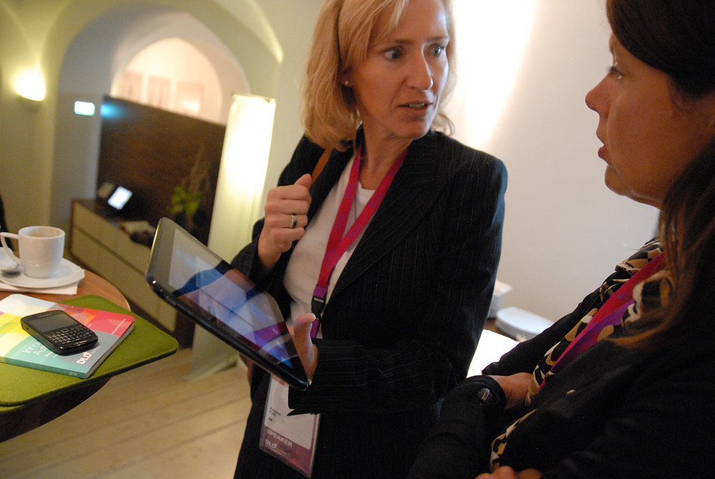 HP manager Regine Pohl demonstrating the webOS based Touchpad Tablet @ DLD DLDWomen 2011