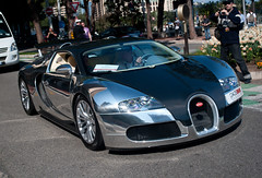 Bugatti Veyron Pur Sang EXPLORED!
