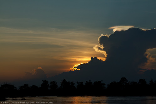 sunset clouds laos dondet mekongriver 4000islands siphandon savannakhet