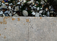 Bearing Mark, Battery Croghan, Fort San Jacinto, Galveston, Texas 1023111244