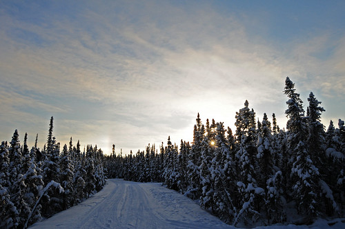 winter sunset moon snow cold weather alaska season nikon north 1855mm fairbanks d300 jeffweaver biggimote