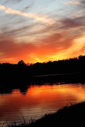 sunset lake reflection kansas olathe