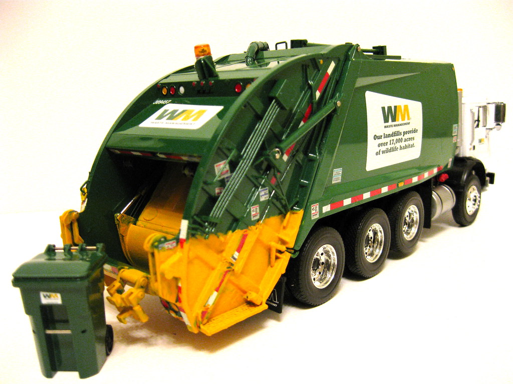 residential front loader garbage truck