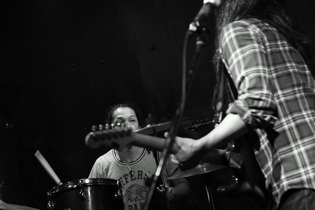 O.E. Gallagher plays TASTE at Shimbashi ZZ, Tokyo, 18 Mar 2012. 370