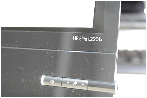 HP Elite 21.5インチワイド Ultra Slimモニター L2201