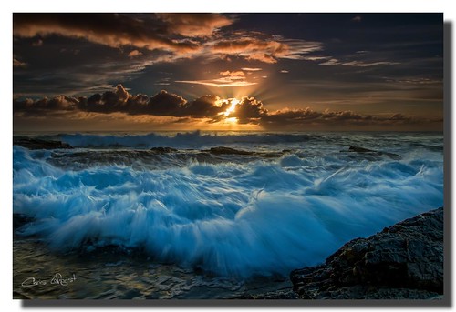 seascape sunrise bravo action wave australia queensland rays currumbin goldcoast canon7d hitechfilters 174040l 09ndreversegradfilter