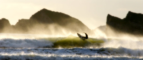 beach wales surf waves cymru surfing pembrokeshire newgale penfro magicseaweed