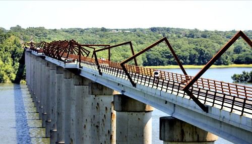 bridge iowa sigma70300mm hightrestletrail