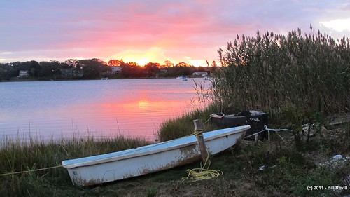 light sunrise capecod marthasvineyard vineyardhaven lagoonpond