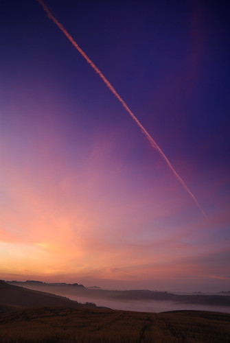 blue sunset red italy sunshine dawn italia tramonto alba blu crete siena rosso daybreak senesi