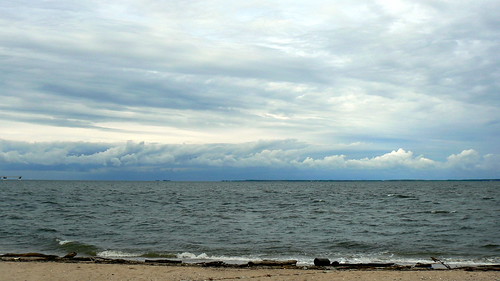 clouds waves maryland shore 2011 covepointlighthouse marylandlighthousechallenge
