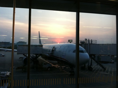 philadelphiainternationalairport sunset airplane airport