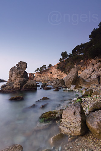 mar playa catalunya costabrava roca cala lloretdemar paisatges longexposition frares largaexposición