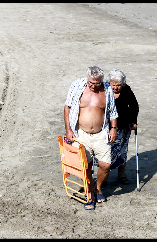 emilia spiaggia anziani volano diegofornero