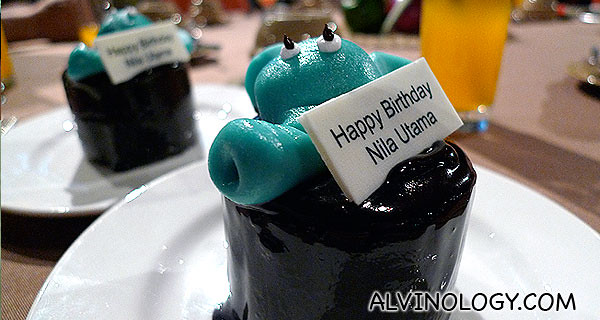 Special Nila Utama birthday cake for everyone