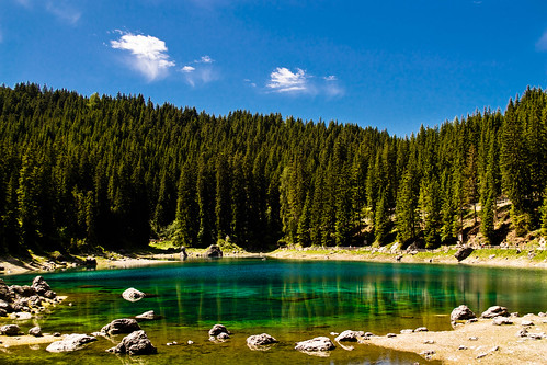 Lago di Carezza - north