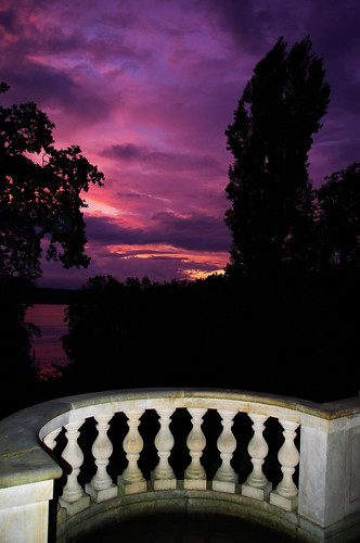 sunset sky berlin colorful sundown balcony flash royal purplesky