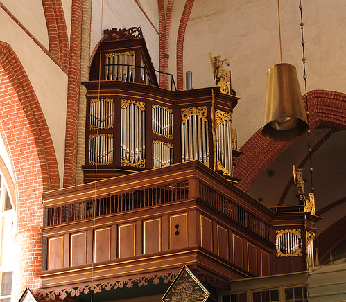 wood germany de deutschland norden carving organ ostfriesland holz façade woodcarving orgel schnitger niedersachsen prospekt oberwerk