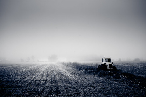 blackandwhite bw usa tractor abandoned field misty fog stone wisconsin brooklyn oregon landscape photography photo spring image farm foggy may picture atmosphere rows northamerica agriculture canonef1740mmf4lusm 2011 canoneos5d danecounty lorenzemlicka