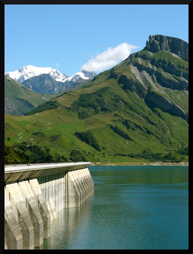 lake france water montagne alpes lago eau europa europe lac francia moutain moutains soe barrage montblanc montagnes roselend