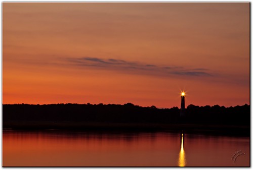 lighthouse sunrise virginia chincoteague