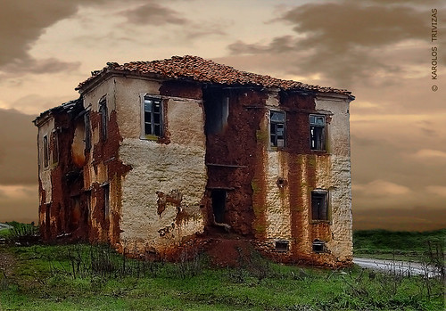 sunset house earth greece macedonia clay dust mudhouse gavros kastoria digitalcameraclub adobebricks