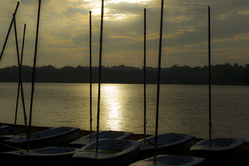 morning lake france sunrise boat martial lac bretagne bateau levédesoleil lacauduc marsatak baudewyns