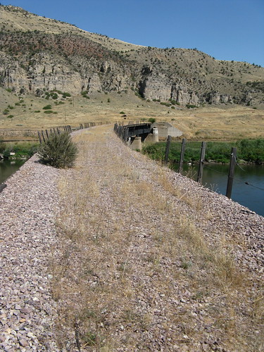 railroad trestle bridge river montana missouri milwaukee abandned lombard missouririver milwaukeeroad abandonedbridges lombardmontana