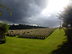 Bagneux British Cemetery - Photo of Bernaville