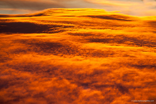 nikon d700 sunset red orange yellow rosso arancione giallo cloud clouds nuvola nuvole heaven paradiso inferno hell infernal infernale