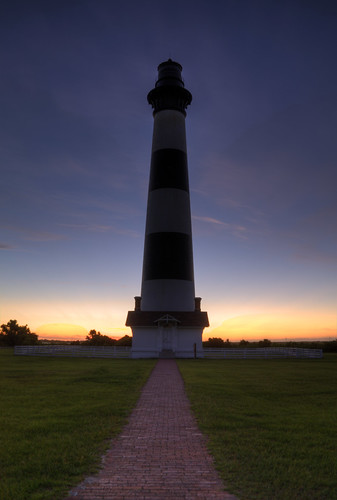 sky lighthouse brick sunrise nc northcarolina outerbanks obx bodieislandlighthouse darecounty davidhopkinsphotography ncpedia