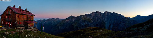 panorama mountains alps sunrise austria österreich pano alpen sonnenaufgang klostertal kaltenberghütte