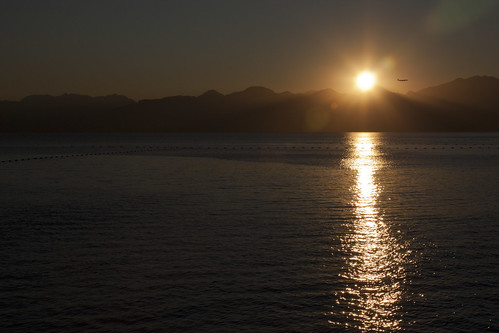sunset mountains silhouette night plane turkey pier clear antalya lara canon24105mm canon450d aplanesunset