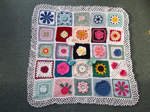 Thanks to everyone that has very kindly contributed Squares for this Blanket. 'Please add note' if you see your Flower Square!