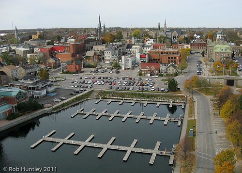 city ontario canada water marina docks river boats photography town photographie village harbour aerialview stlawrence yachts kap brockville aerialphotography kiteaerialphotography blockhouse stlawrenceriver aérienne lowlevel saintlawrence huntley theboardwalk saintlawrenceriver aerienne blockhouseisland photographieaérienne waterfrontcondominiums photographieaerienne robhuntley maritimediscoverycentre tallshipslanding robhuntleyphotography