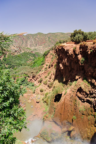 africa cliff vertical waterfall nikon morocco valley 2010 verge 2040mm d700 tieredwaterfalls