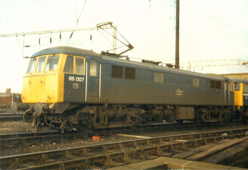 Class 86/0 86007 - Longsight Depot