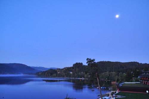 morning blue moon mist lake sunrise germany gimp jupiter titisee d90
