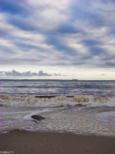 canada beach rock clouds sand raw novascotia ns horizon wave queensland dng chdk