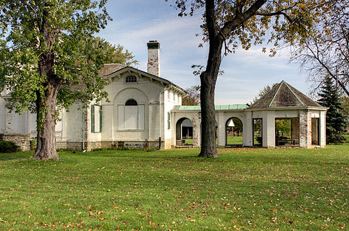 white house abandoned home neglected mansion bellevue amherstburg fortmalden