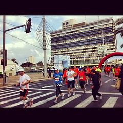 Let's go to @jishaievers tijdens de Tel Aviv Marathon