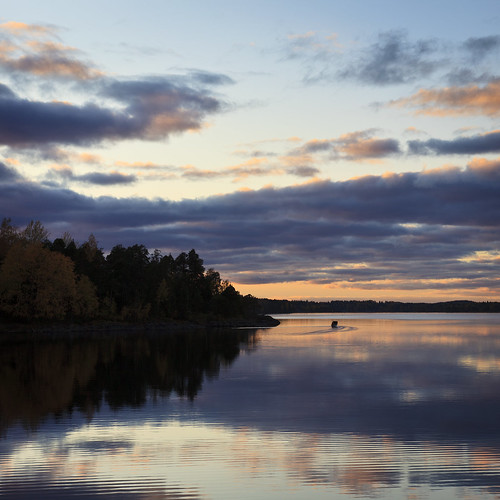 sunset lake reflections suomi finland square evening fishing fisherman lappeenranta saimaa