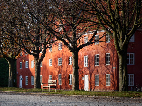 park houses shadow red castle monument public copenhagen geotagged denmark site construction topf50 europe shadows citadel military ministry historic ramparts danish area walls fortification bastion topf100 complex defence cultural kastellet starshaped 100faves 50faves hjemmeværnet forsvarets auditørkorps geo:lon=12594763 geo:lat=55691553 341yearold