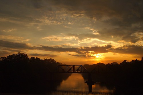 railroad morning bridge sky orange clouds sunrise river pretty railroadbridge bnsf meramecriver trussbridge valleyparkmo