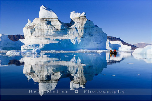 blue winter light people snow cold ice water canon reflections landscape boats lights reflecting boat view cruising east arctic greenland rodeo fjord iceberg zodiac viewpoint meijer fjords icebergs henk zodiacs ittoqqortoormiit scoresbysund floydian proframe proframephotography canoneos1dsmarkiii henkmeijer rødeø