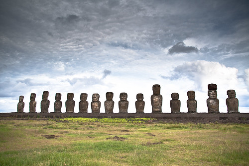 travel canon easter island ar pascua altar viajes moai isla ahu nui rapa tongariki 200912lunademiellunamielamericasudamericachileviajestravelarisladepascuaeasterislandmoaiahurapanui
